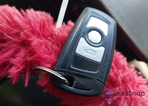 2013 BMW 320I xDrive from USA, damaged, VIN WBA3C3C58DF983202